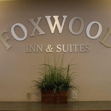Foxwood Inn And Suites Fox Creek Eksteriør billede