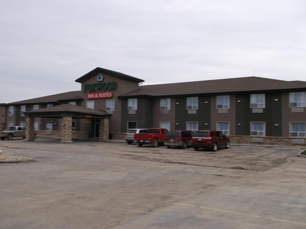 Foxwood Inn And Suites Fox Creek Eksteriør billede